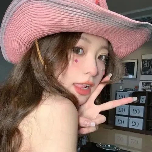 榆木湖边的房子